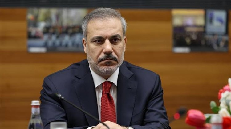 وزير الخارجية التركي يؤكد على ضرورة محاربة الوحدات الكردية في شمال شرق سوريا