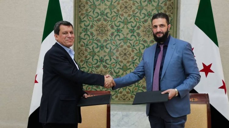 توقيع اتفاق باندماج  قوات سوريا الديمقراطية ضمن مؤسسات الدولة السورية