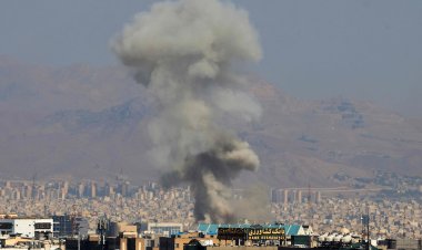 قصف مبنى التلفزيون الإيراني وتداعياته