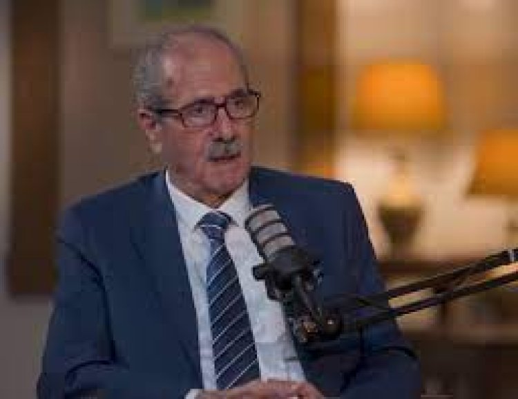 السيد حسين الشرع: تقرير رويترز غير دقيق، وانتهى حكم العائلات في سوريا