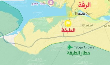 ‏(5) كم فقط هو ما يفصل الجيش العربي  السوري عن مدينة الطبقة غربي الرقة. بعد السيطرة على المطار العسكري.