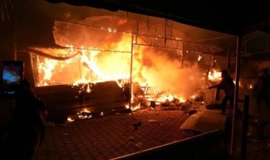 حريق خيمة في دير البلح يودي بحياة طفلين داخل مخيم للنازحين