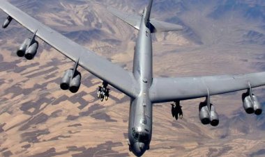 قاذفة أميركية من طراز B-52 تتجه نحو الشرق الأوسط