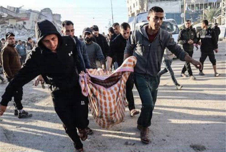 8 شهداء في غزة خلال 24 ساعة والاحتلال يعتقل مسعفين وصيادين