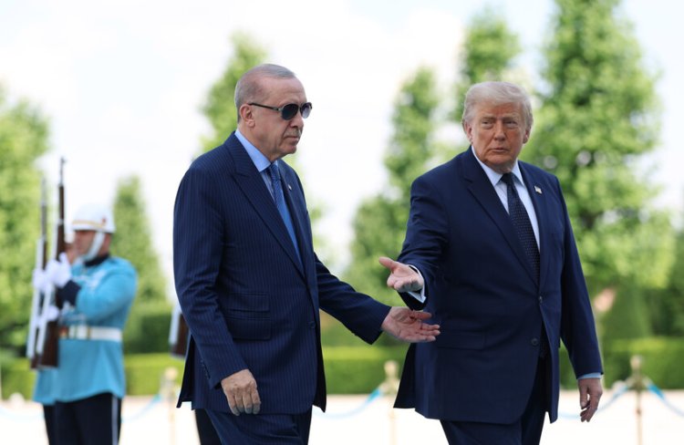 ترامب يشيد بأردوغان من تركيا: "صديق مقرّب وعلاقتنا ممتازة"